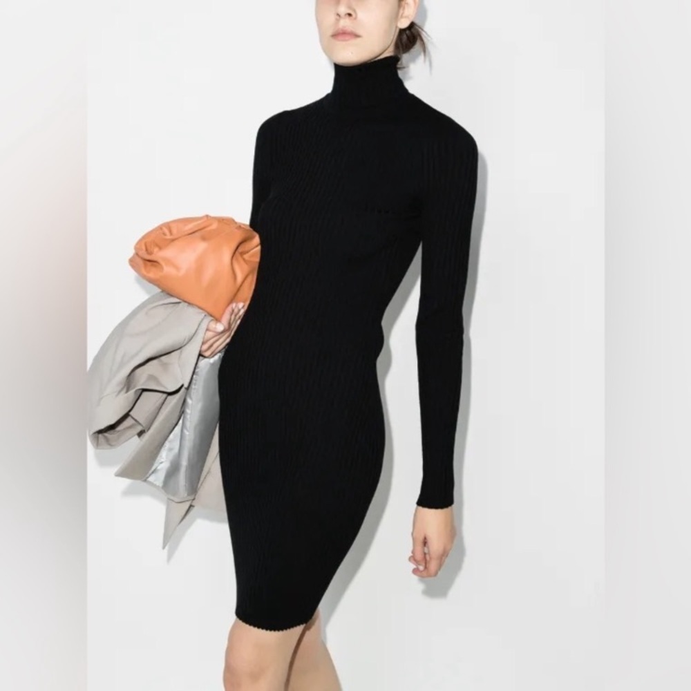 Wolford Elegant Black Ribbed Knit Dress S